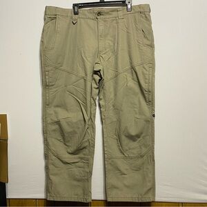 Men's 5.11 Tacitical Pants Tan sz. 42x30 Pockets